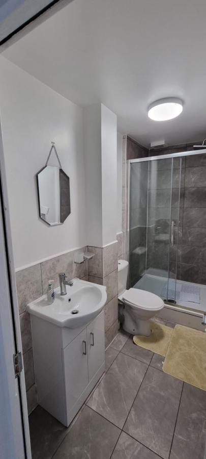 Vh Premier Flat 3 Apartment Gillingham  Exterior foto